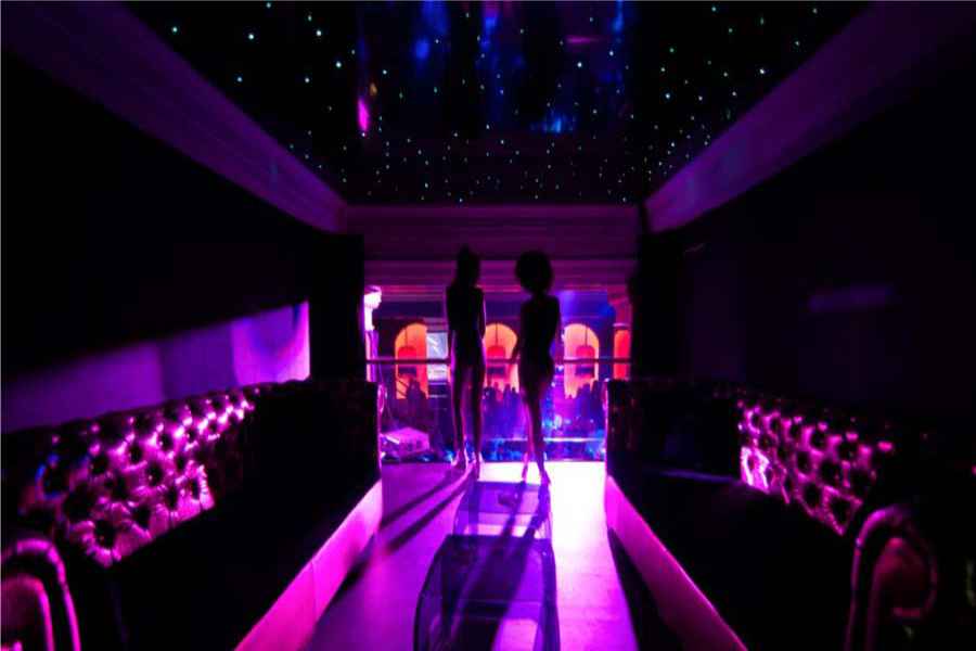  Klub nocny „Bank” Warszawa